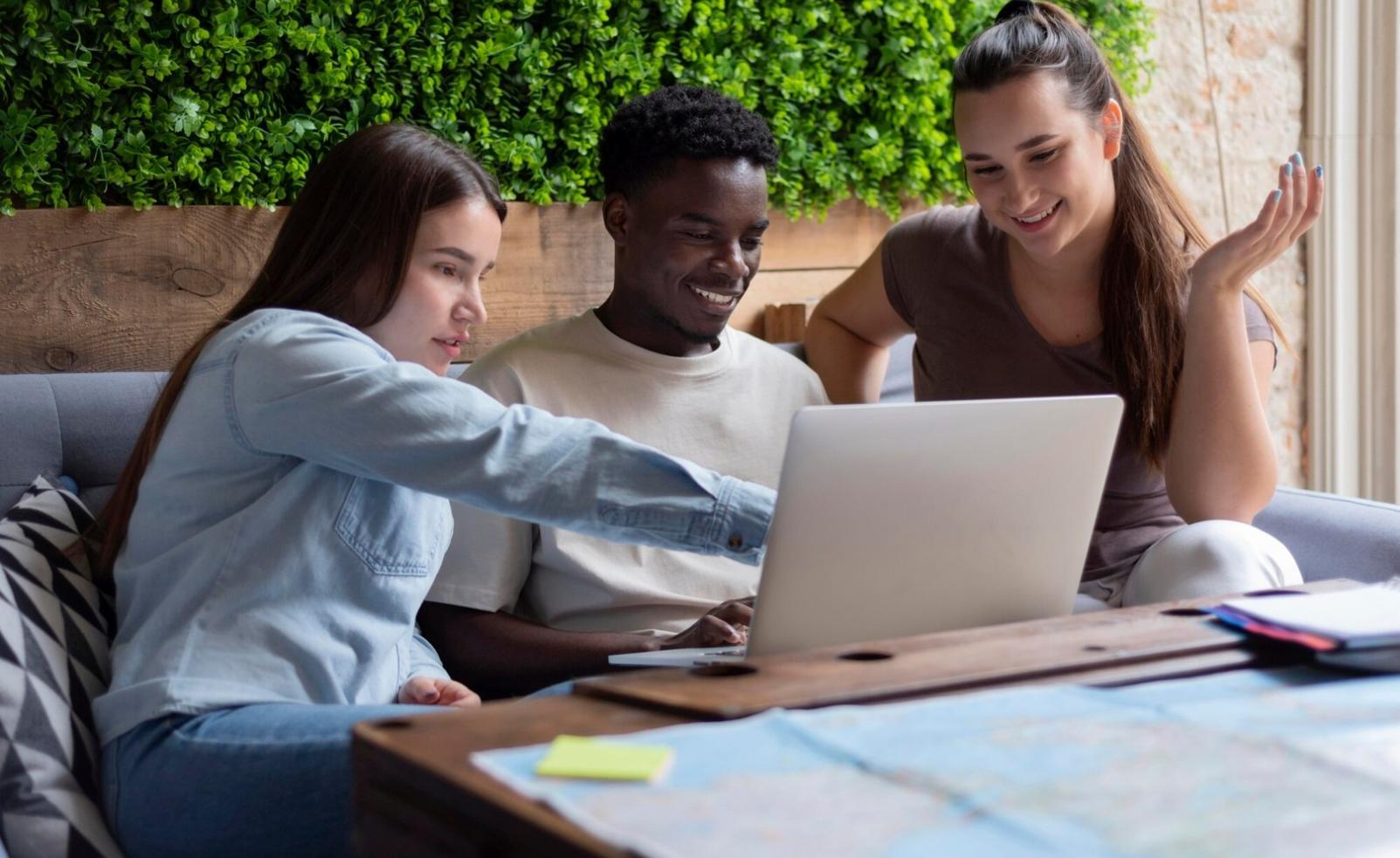 Biblioteca especializada con recursos académicos de terapia familiar